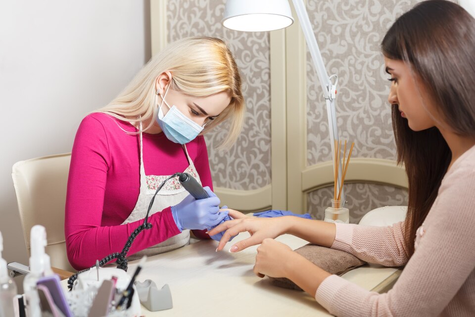 İbradı Manikürcü